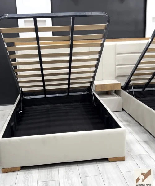 sommier-coffret-ouvert-moustache-enfatns